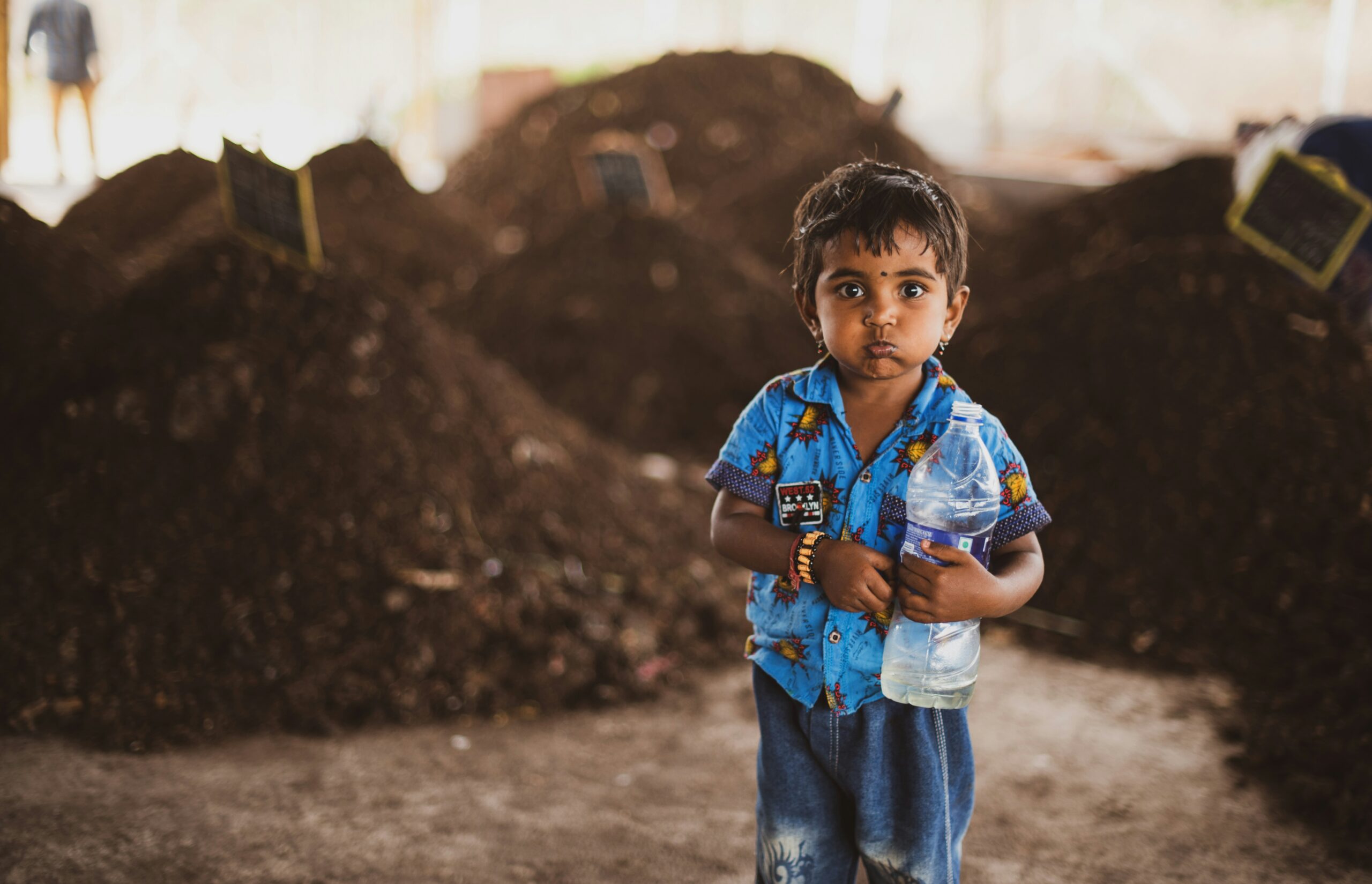 Photo by <a href="https://unsplash.com/@apawar" rel="nofollow">Akhil Pawar</a> on <a href="https://unsplash.com/?utm_source=hostinger&utm_medium=referral" rel="nofollow">Unsplash</a> 
